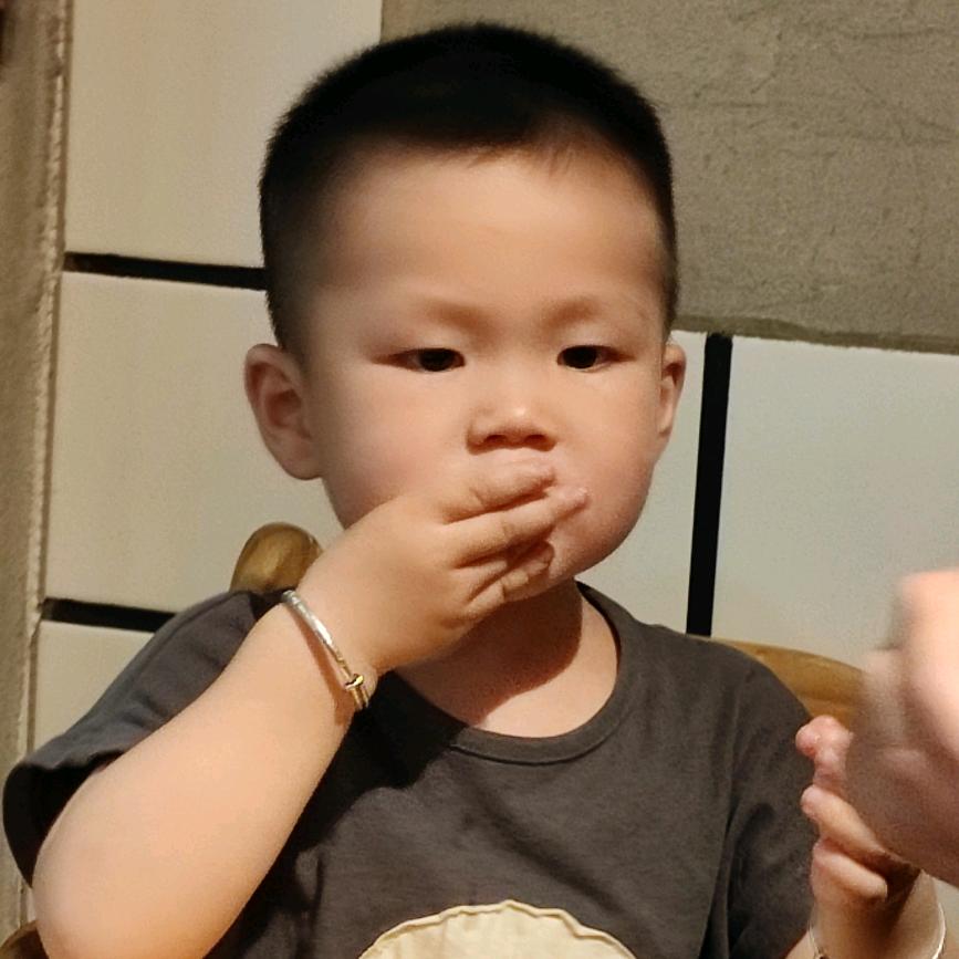凌奕奶奶真娭毑