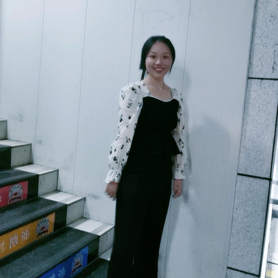 花开见月明