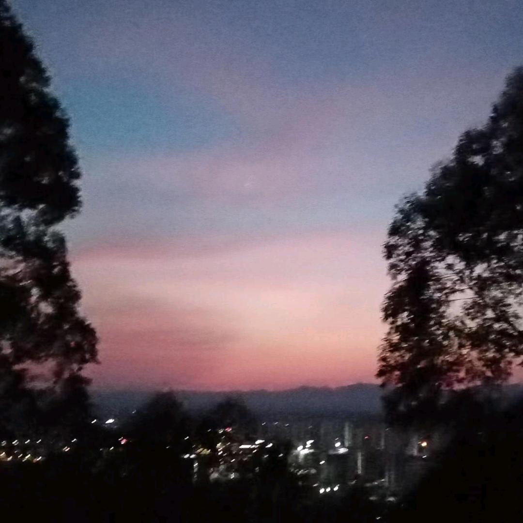 忘记过去，