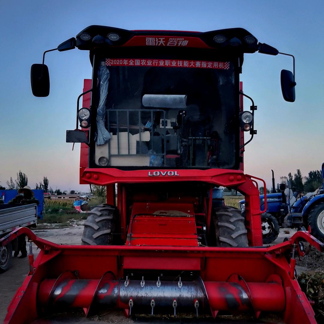 小王不开收割机