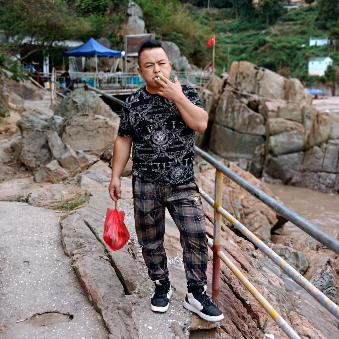 ♥☞小农村☜ᝰ♛卍