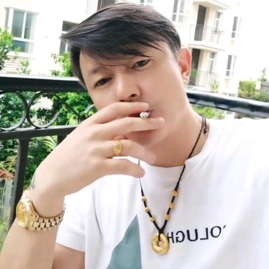 正宗大憨包！忍！