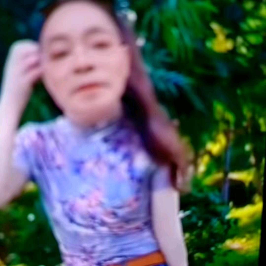 程某