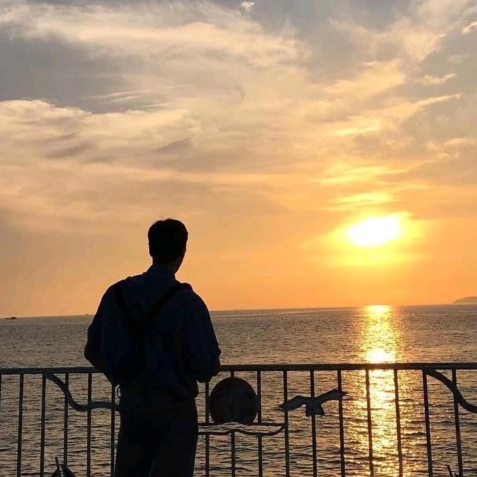 🐬田✾淼🐬