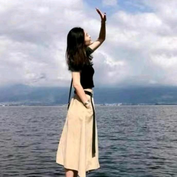美佳人服装