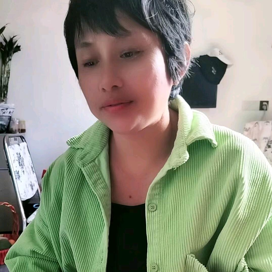 六月的霜