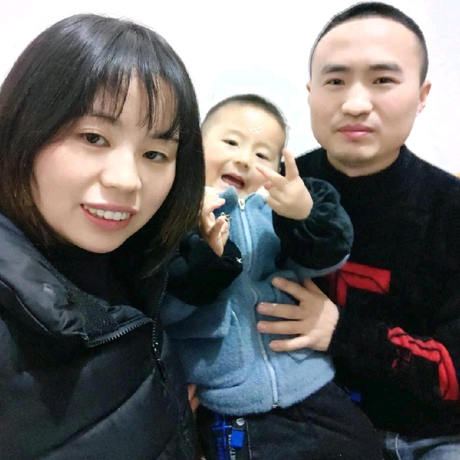 成都专业餐椅软包小余