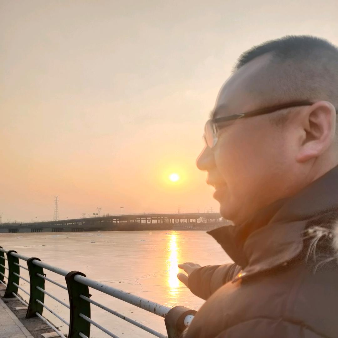 创业东哥（厨窗有好物）