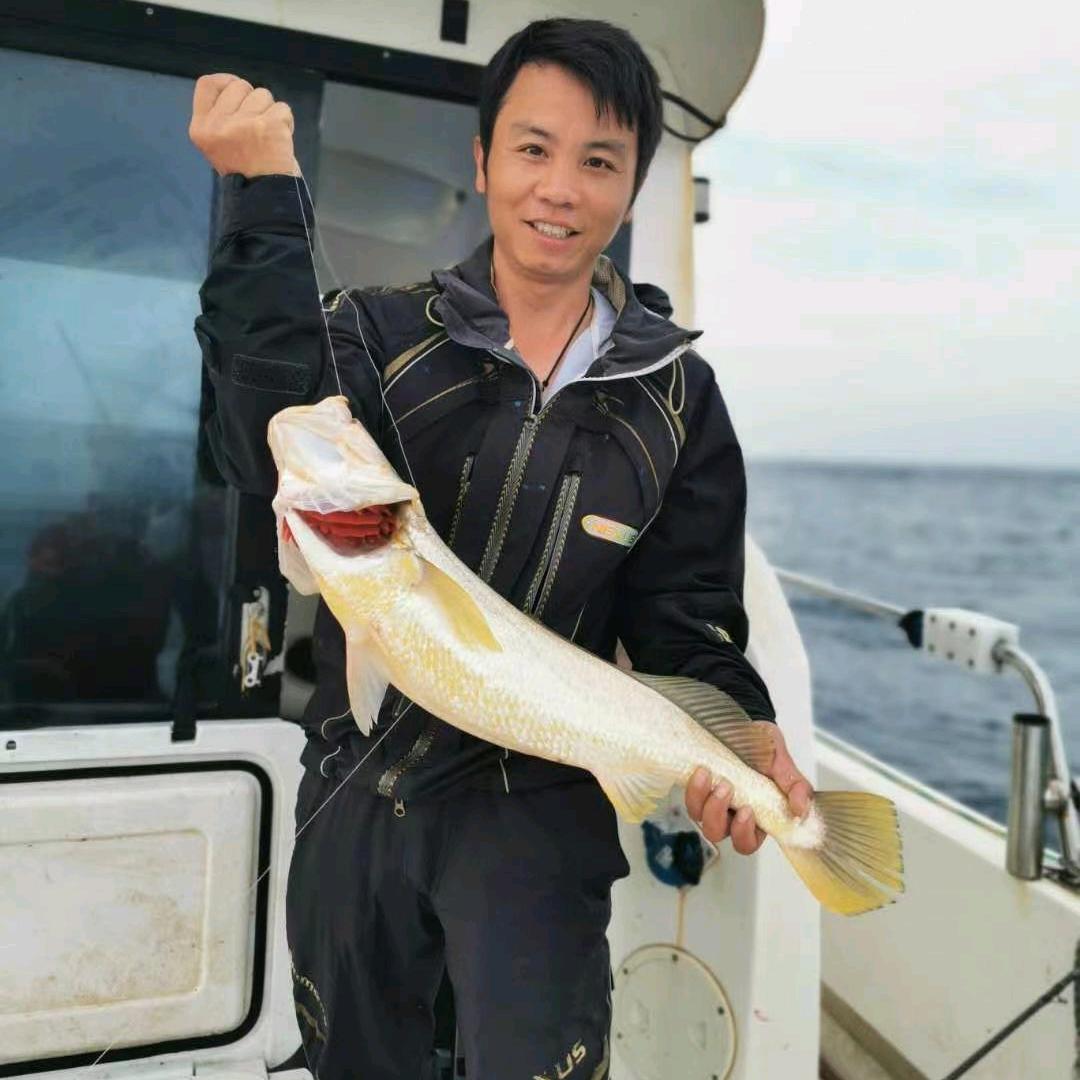 海钓小吴