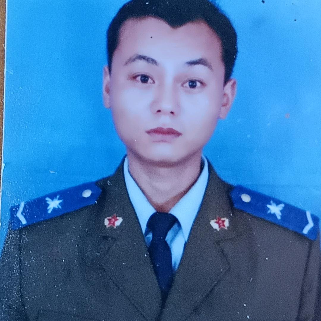 杨瑞
