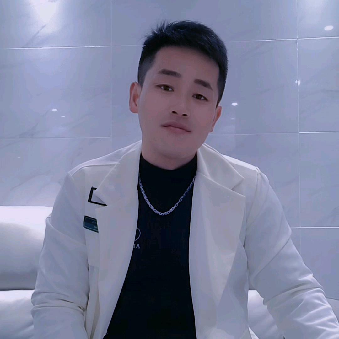 不爱肖哥