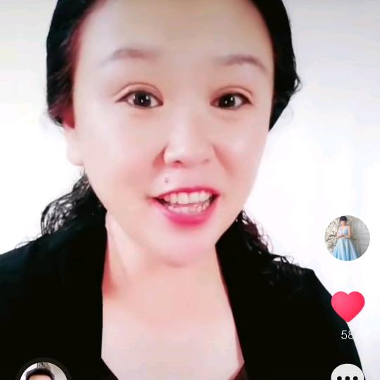 江英姐（橱窗里有好物）