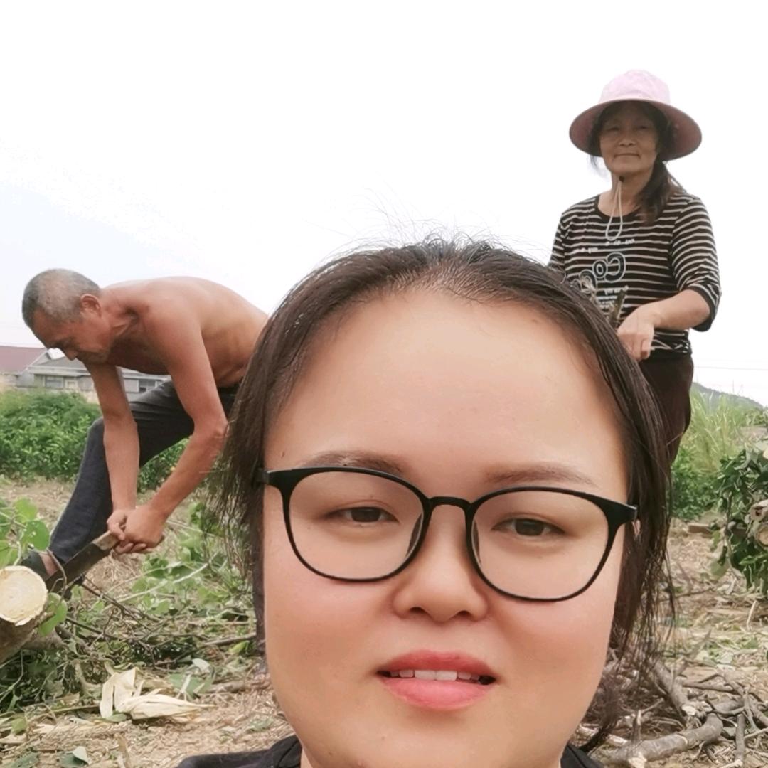 付   卫