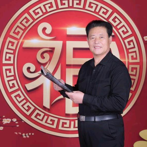 伟岸情感故事