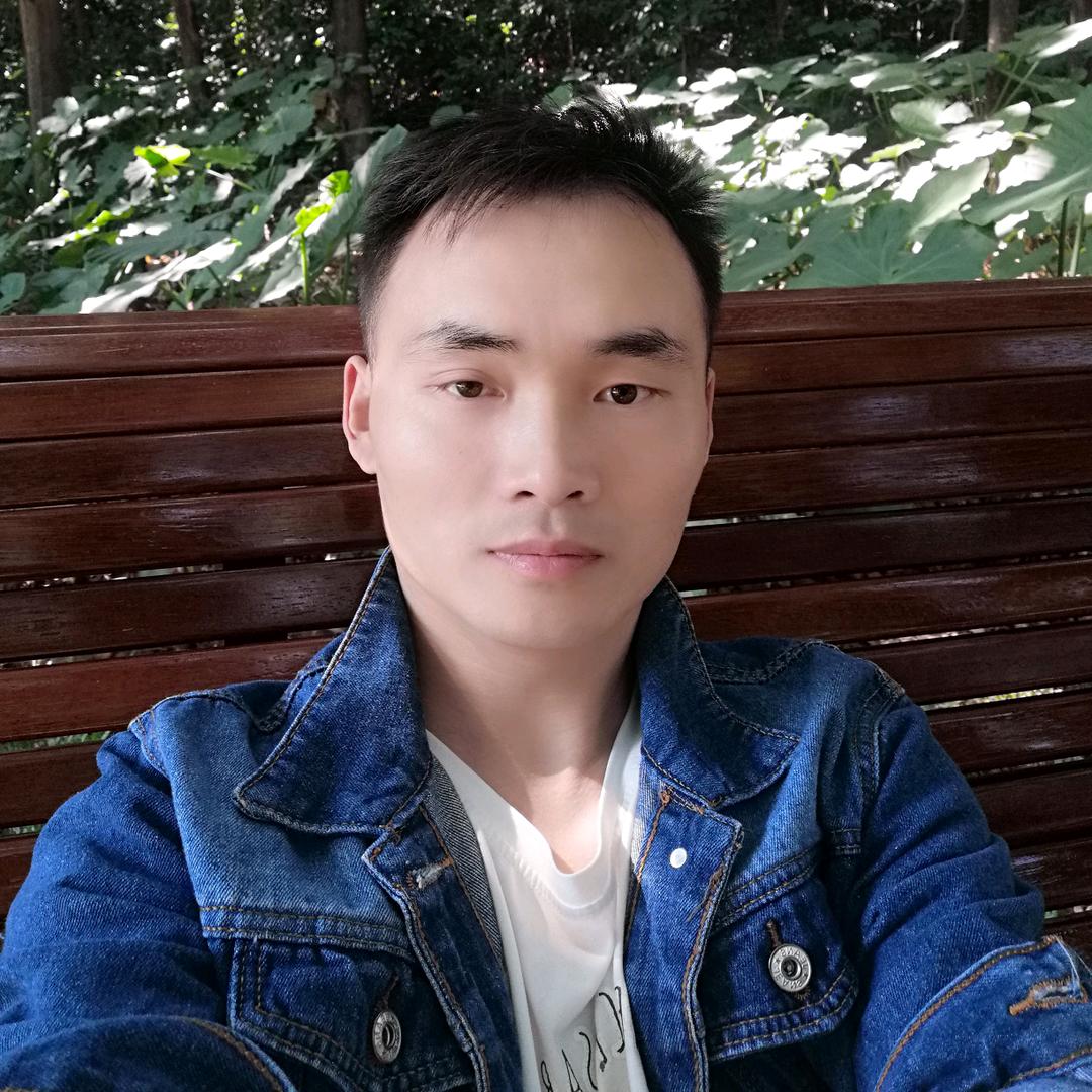 鼎诚汽修小覃