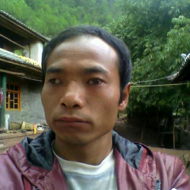 乞丐单身亖八打工游走各城乡