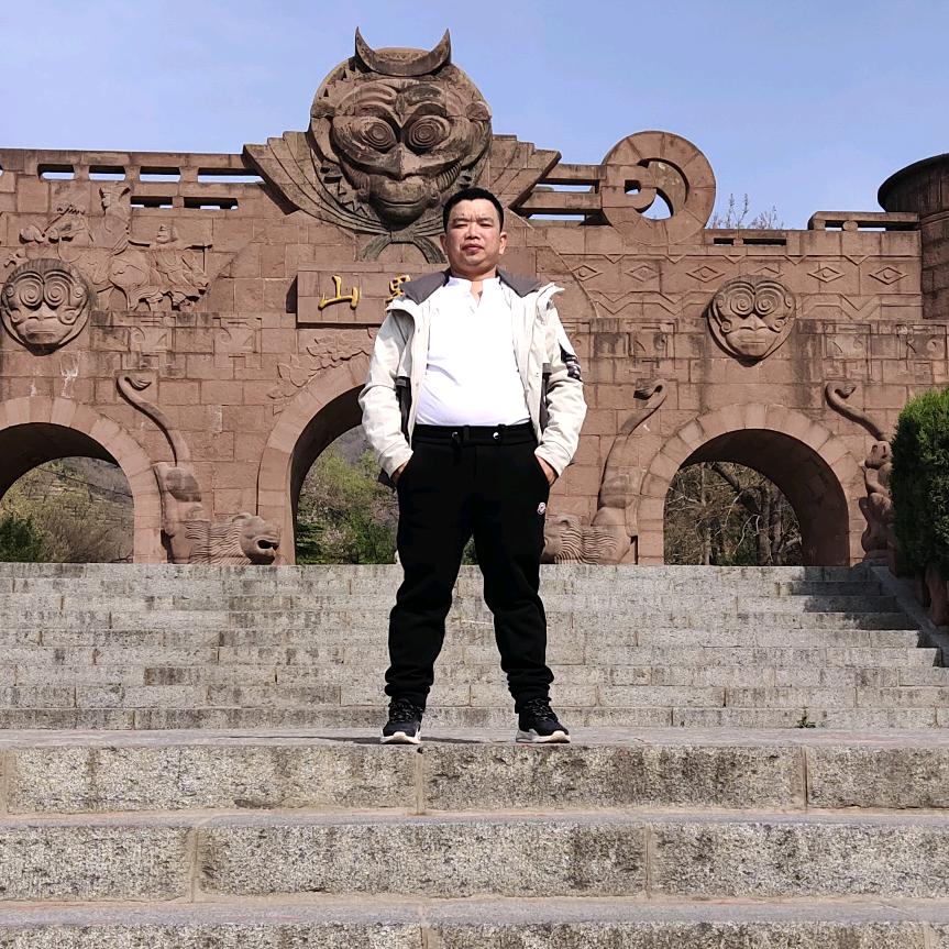 农村小伙子，雷哥！