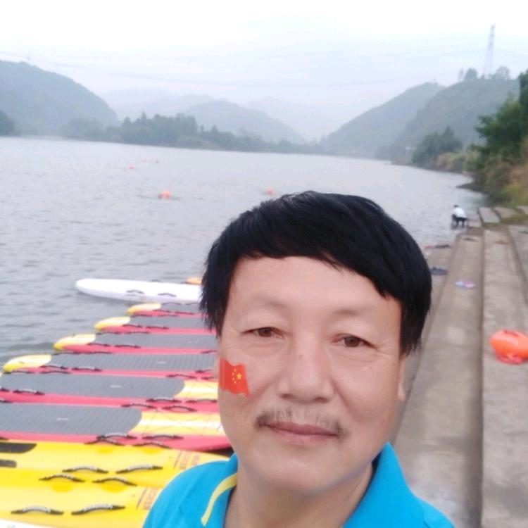 冬泳爱好者