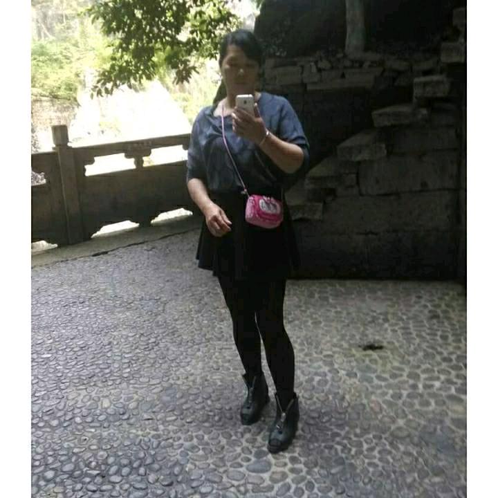自家保姆罢了