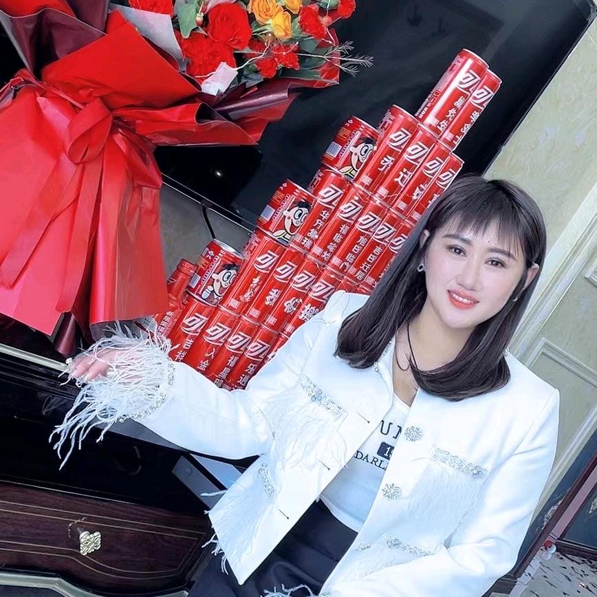 壹元烧烤小雪💅美睫招学员