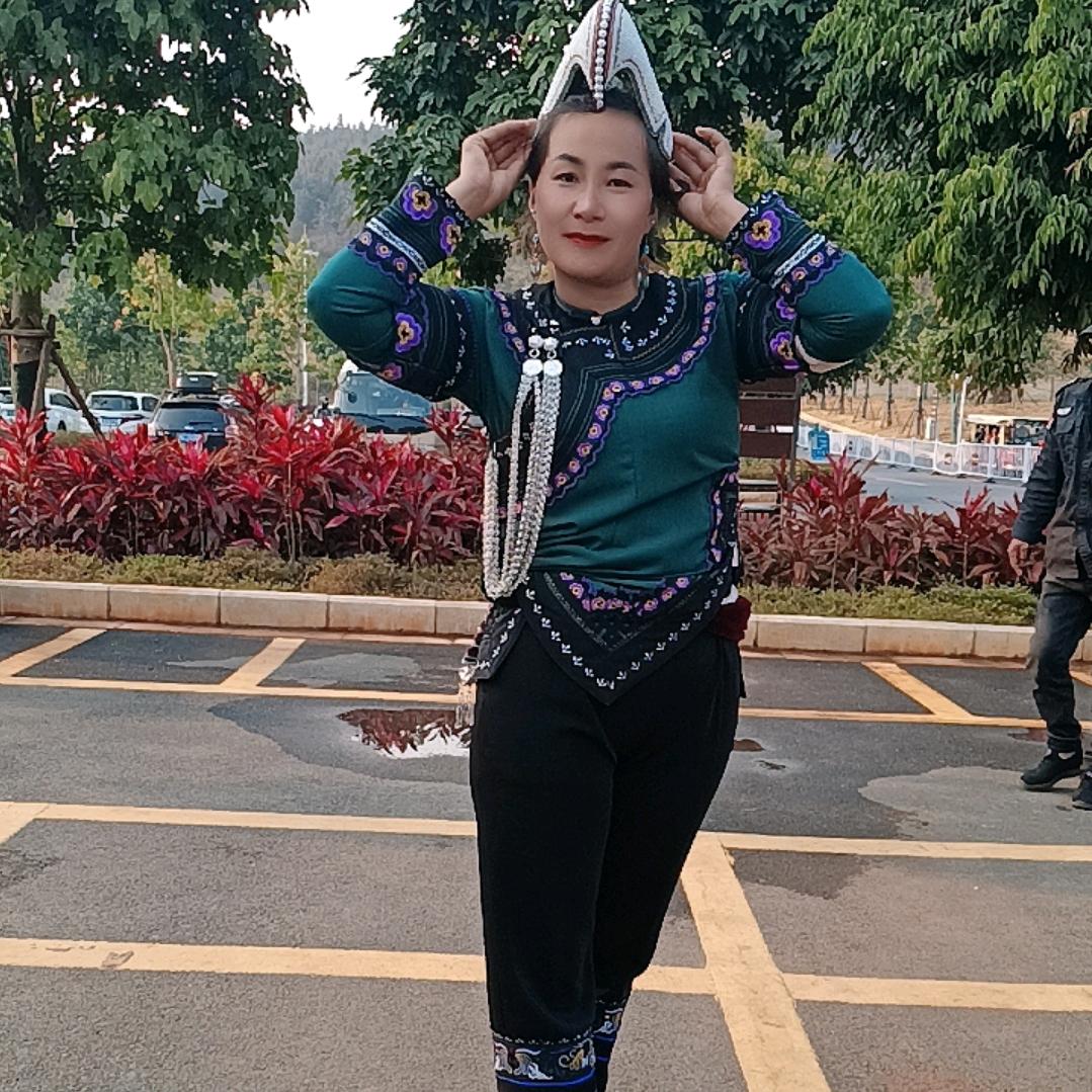 哈尼然咪