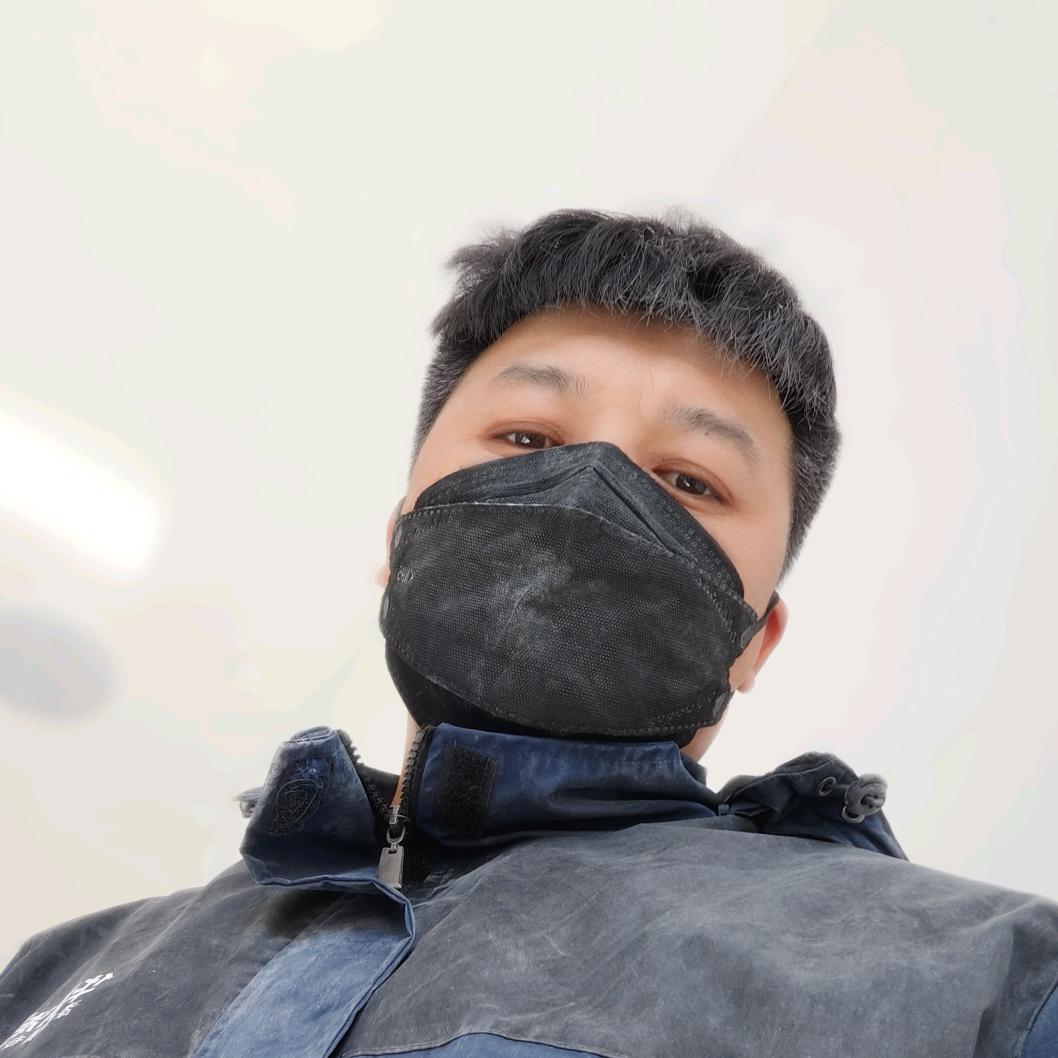 远大邱立岩