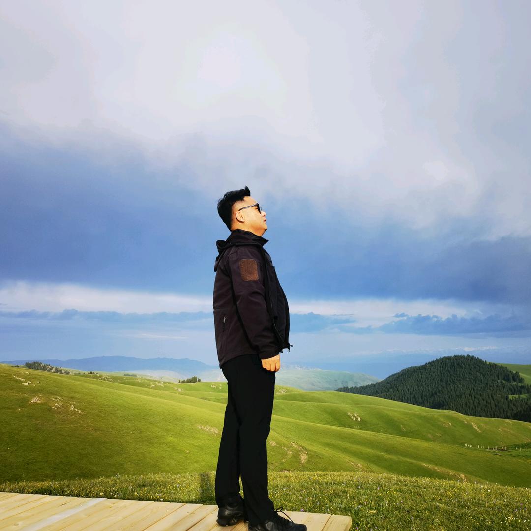 “沃”野千里  —  日升月“恒”