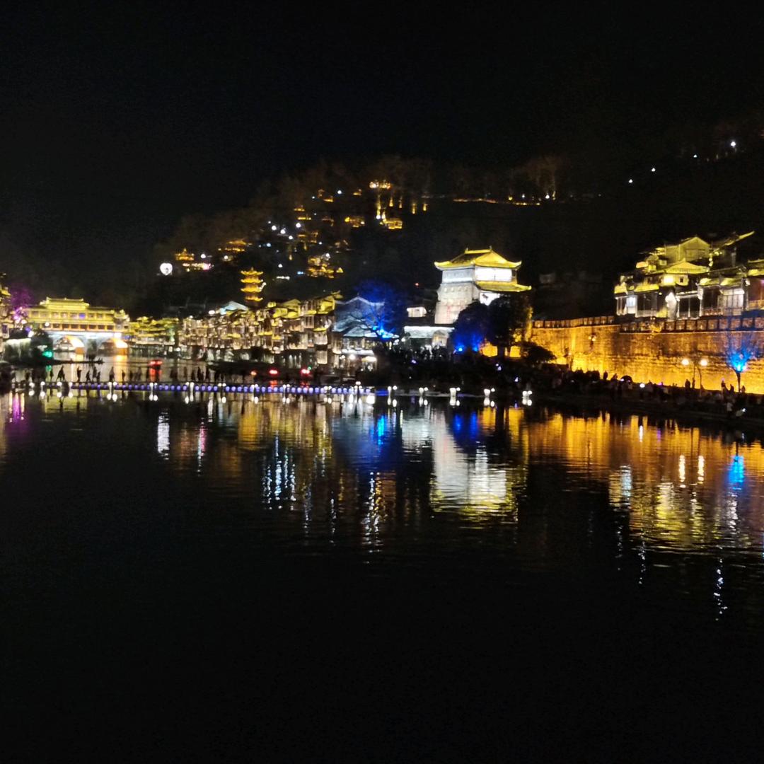 泸溪小章小伙子