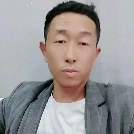 不服输巜向阳而生》