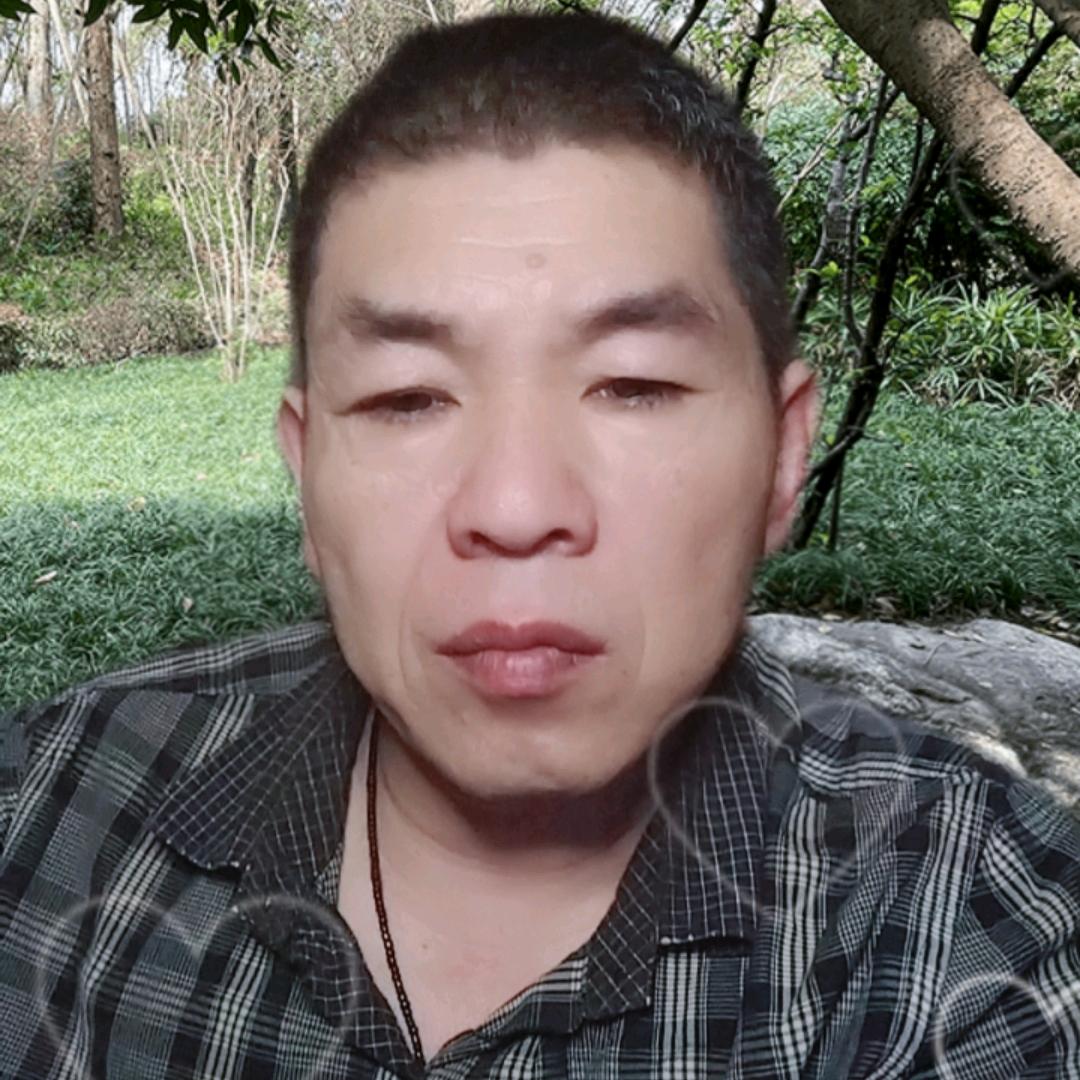 龙哥.