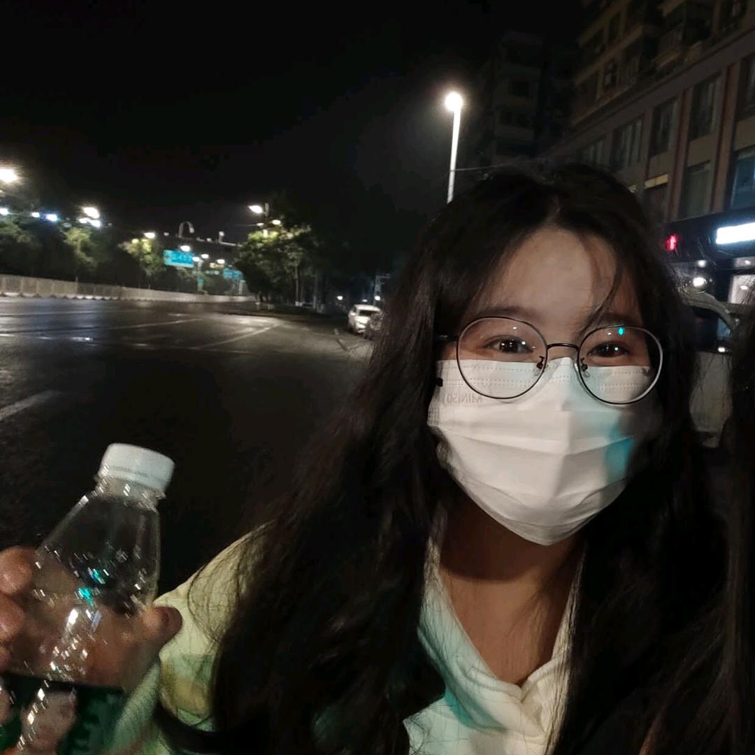 平平有奇四小姐