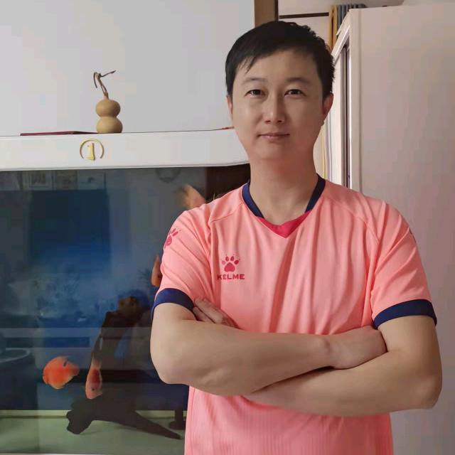 李明