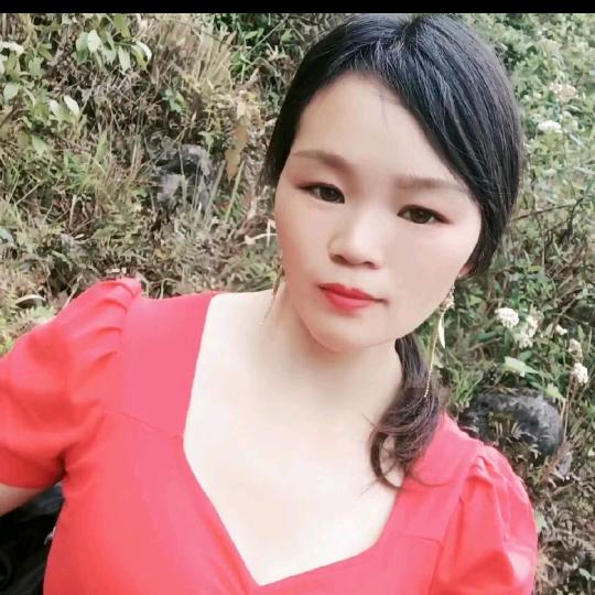 小陆英🌺