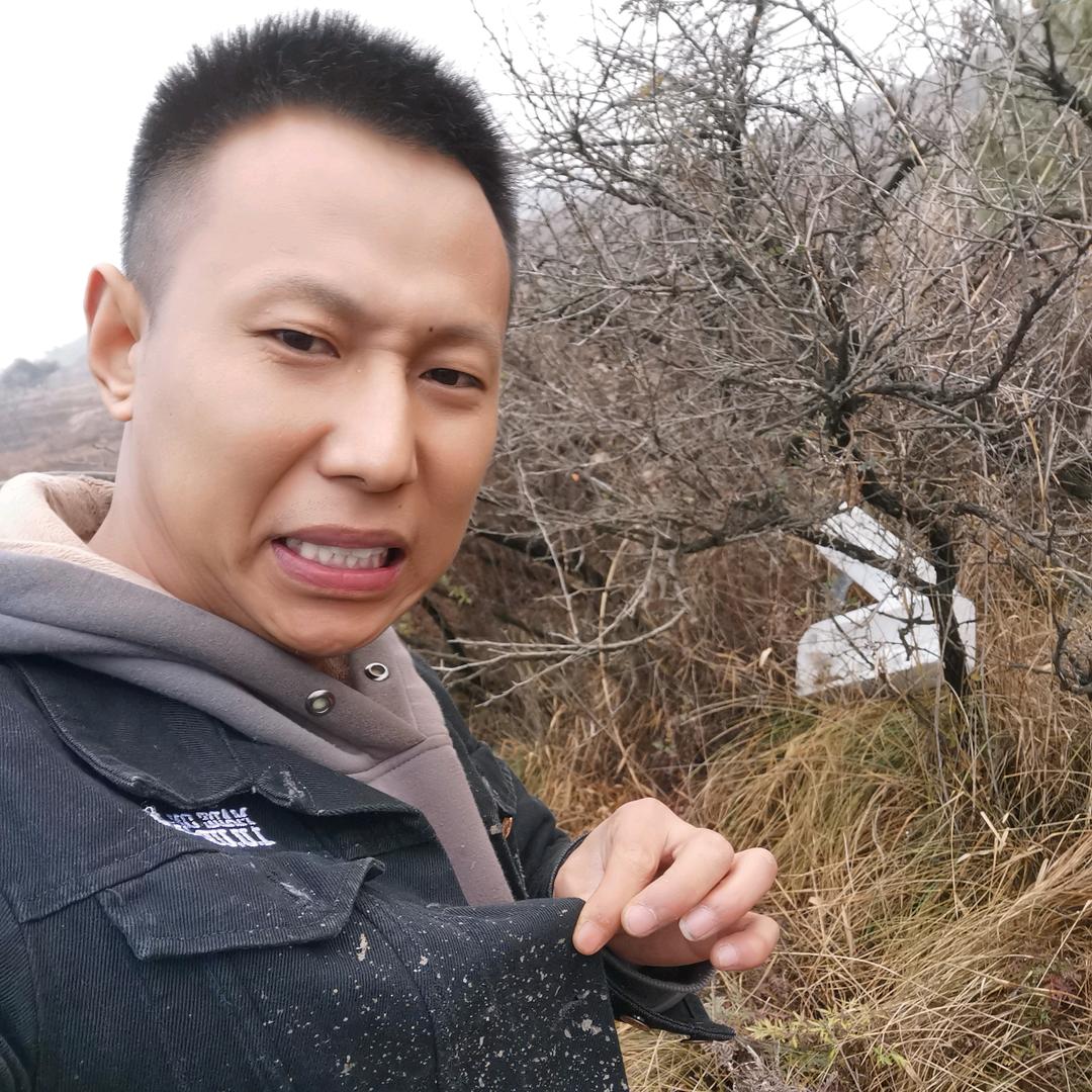 晓彪