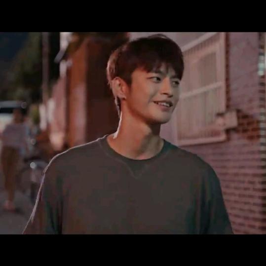 🌈🌈🌈🌈一万。