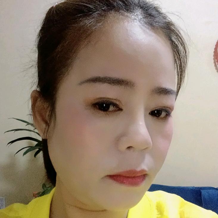 诗思头像