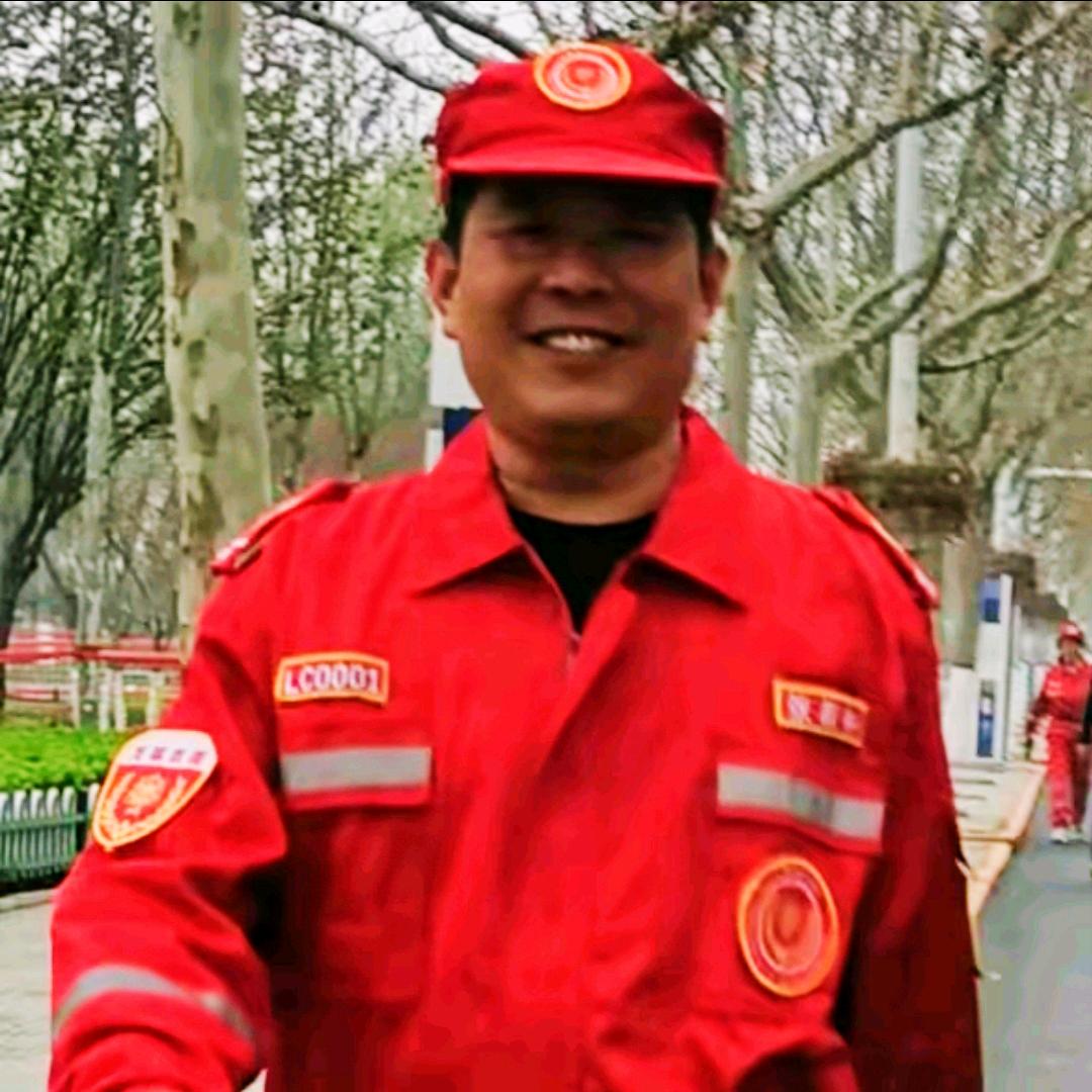 龙赐爱心张跃中