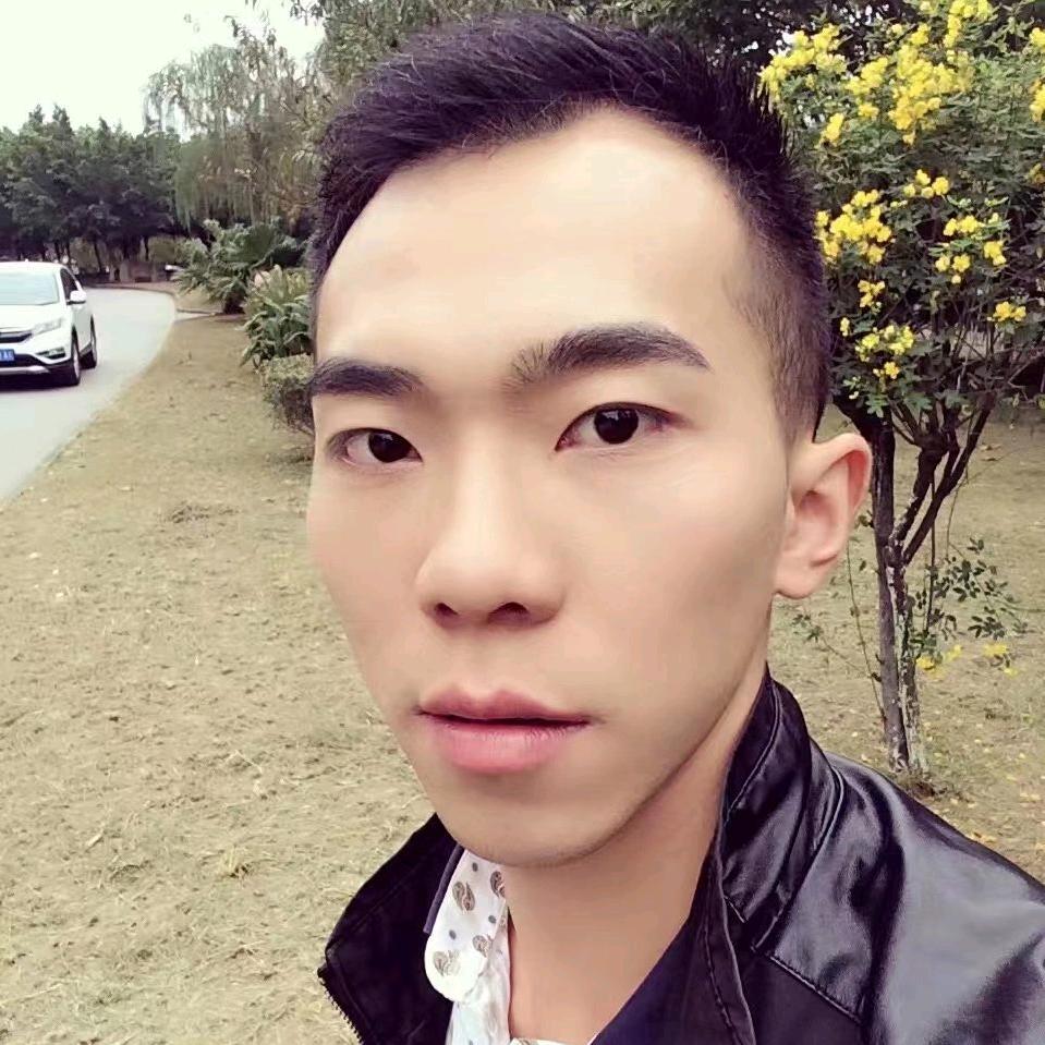 @许刚   金融顾问