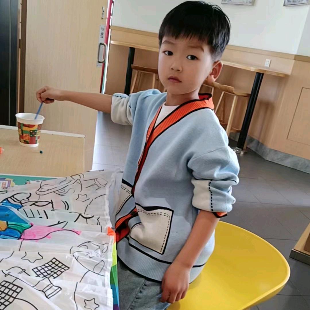 不听话的小宝