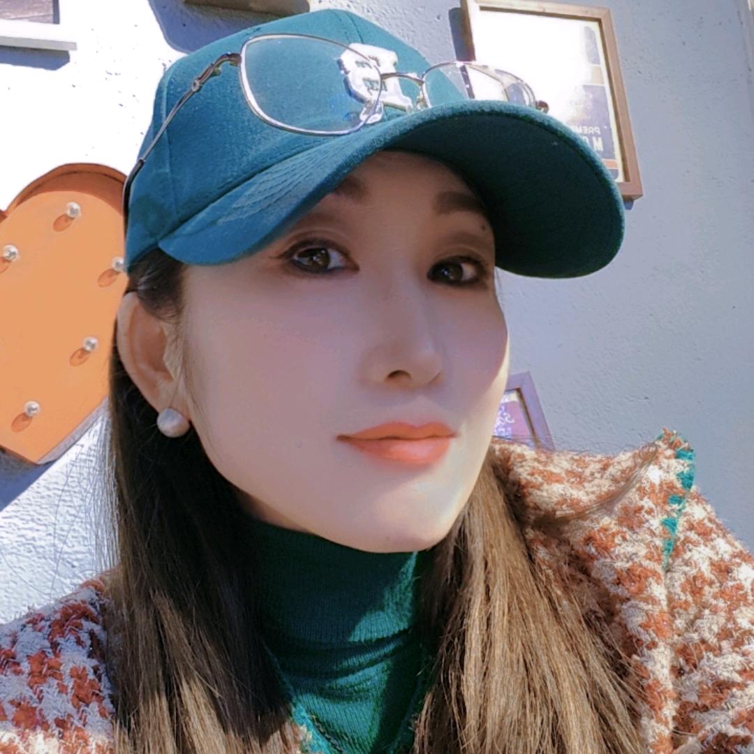 薇薇安🍀Vivian🍀