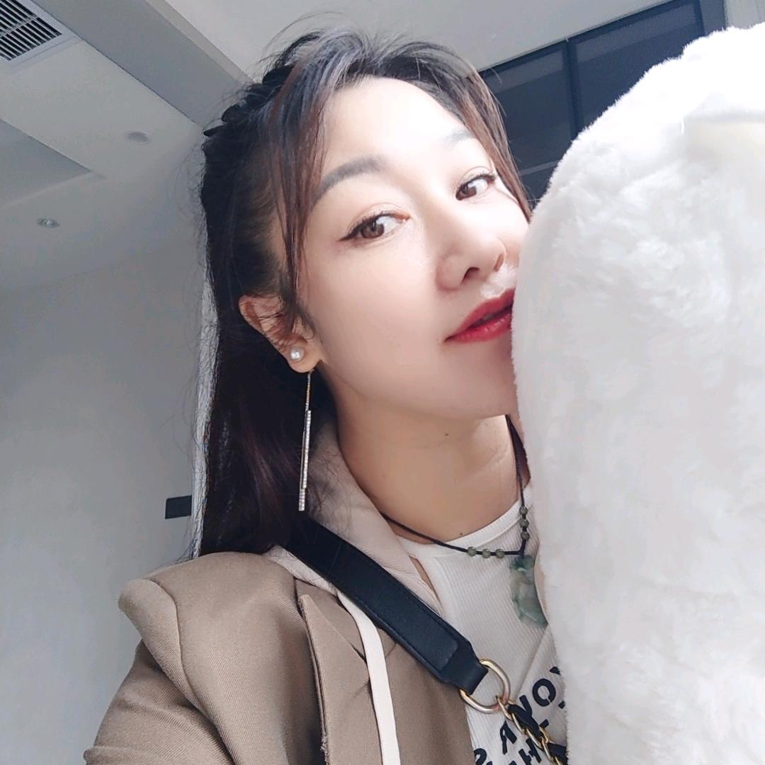 隆回金美眉