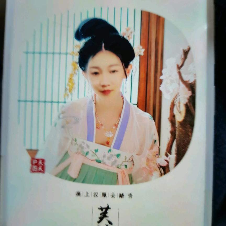 会同烟草公司对面芭比兔童装
