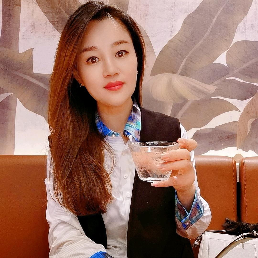 小样女人
