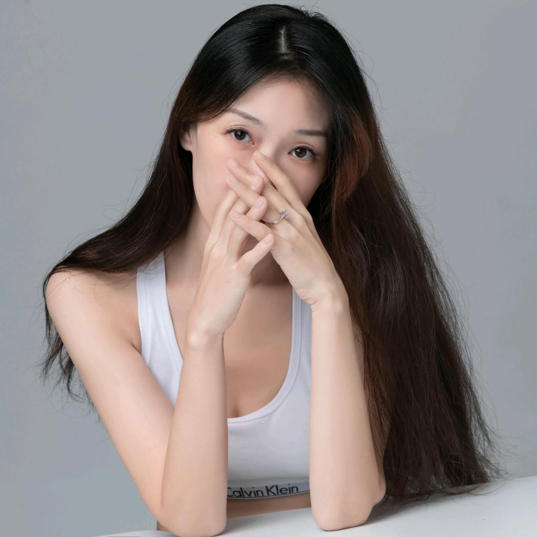 🌺潇潇老师吖🌺