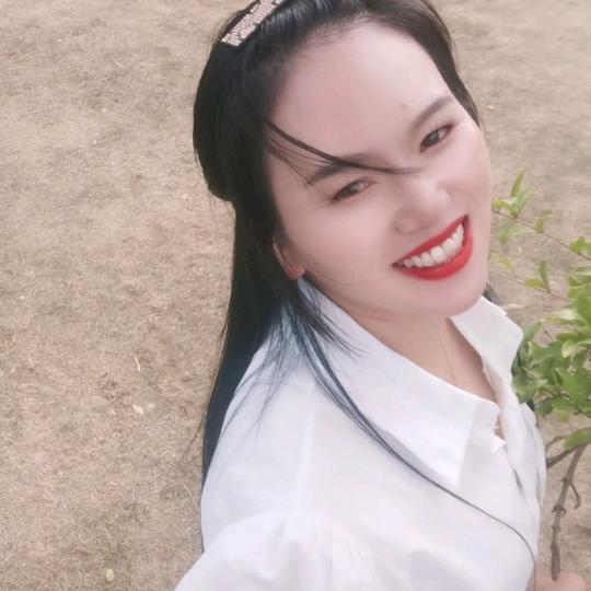 美美姐 （爱山歌）