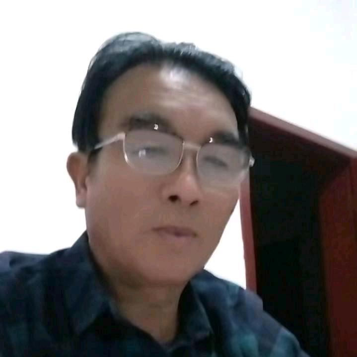 刘哥（🌻🌻🌻）