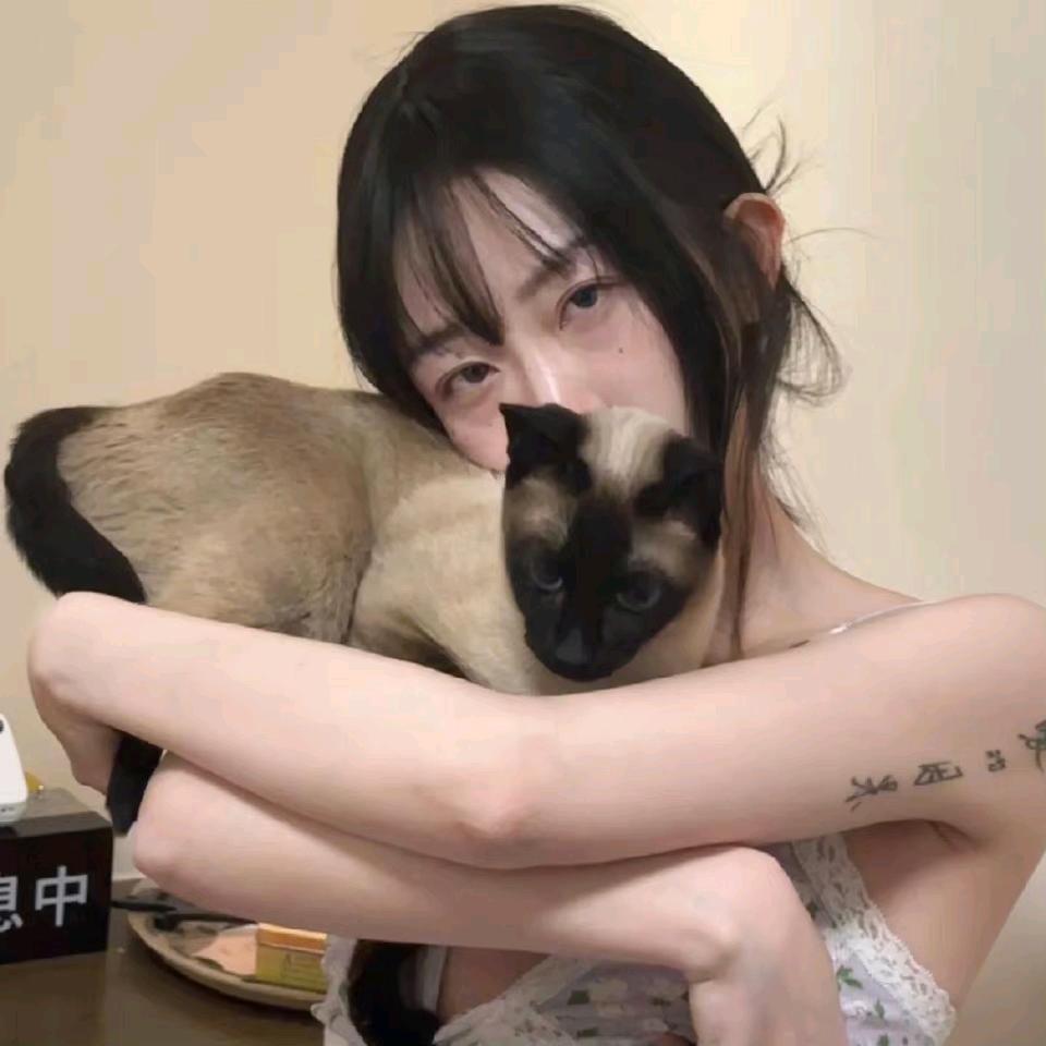 发福奥利奥୧⍤⃝