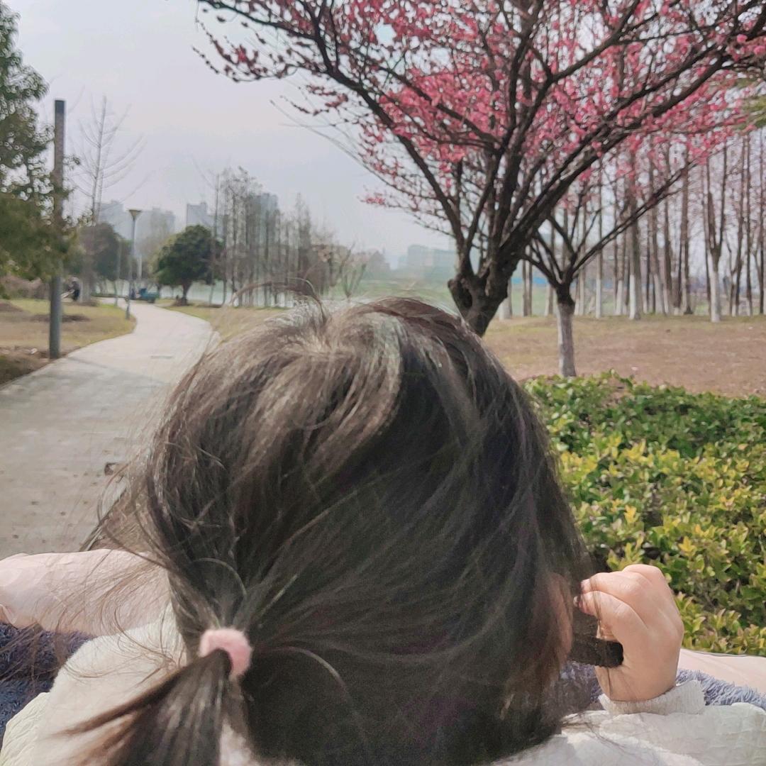 @四月