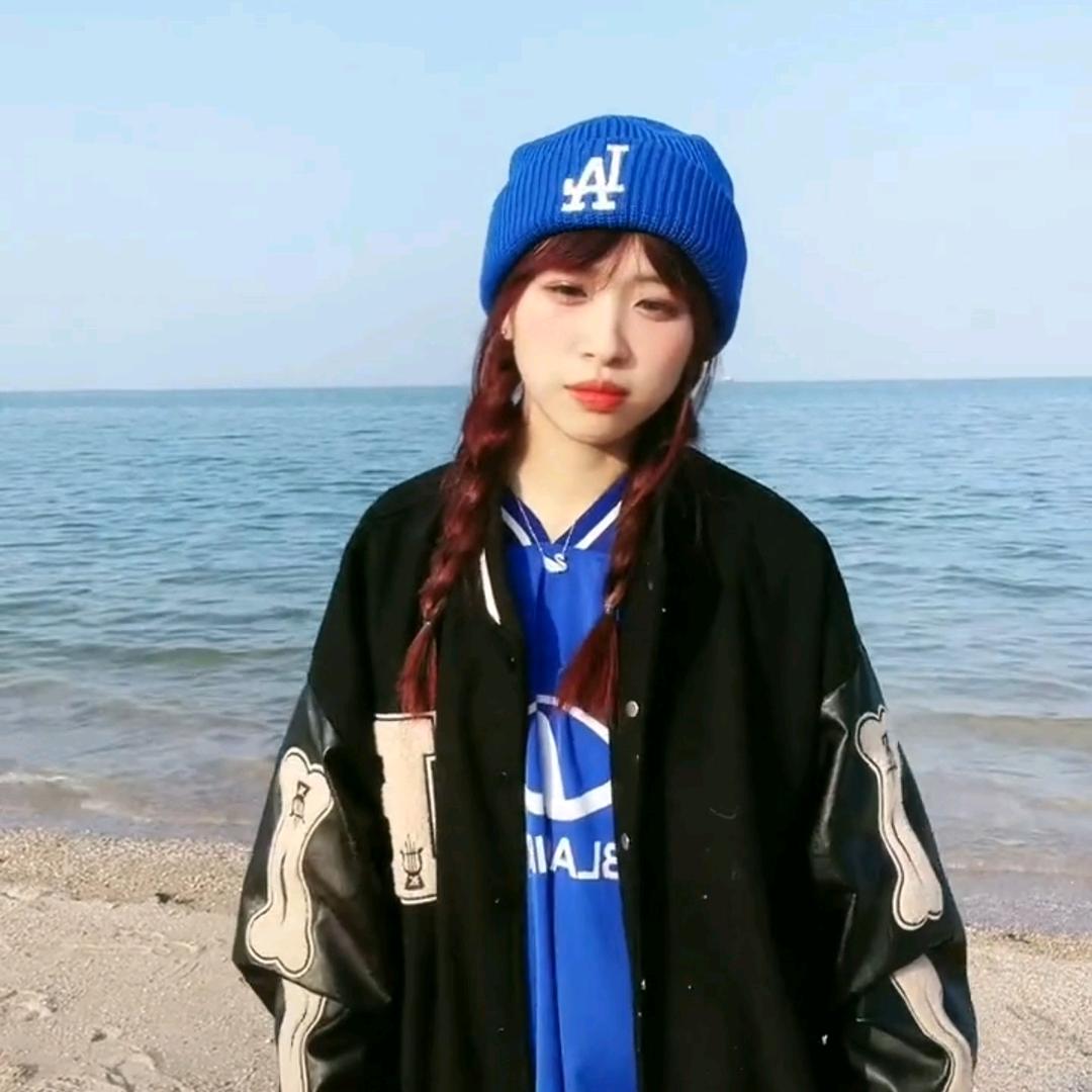 红绿灯的🚦小黄车（直播返场）的头像