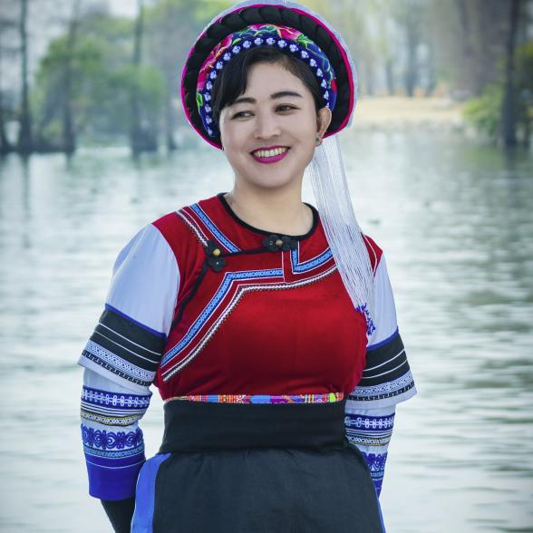 大理菲杨汽修轮胎